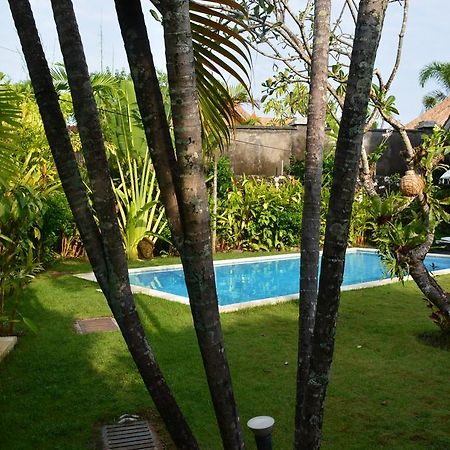 Villa Raquel Seminyak Exterior foto